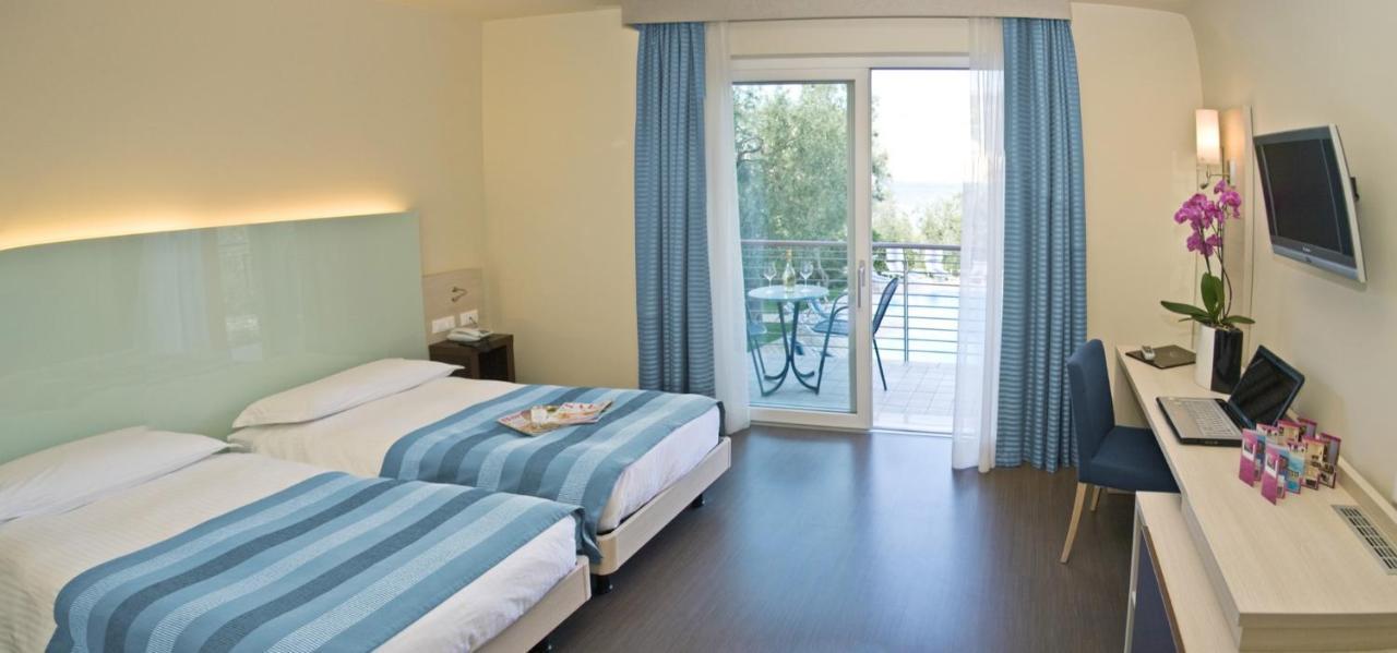 Hotel Campagnola มัลเชซิเน ภายนอก รูปภาพ