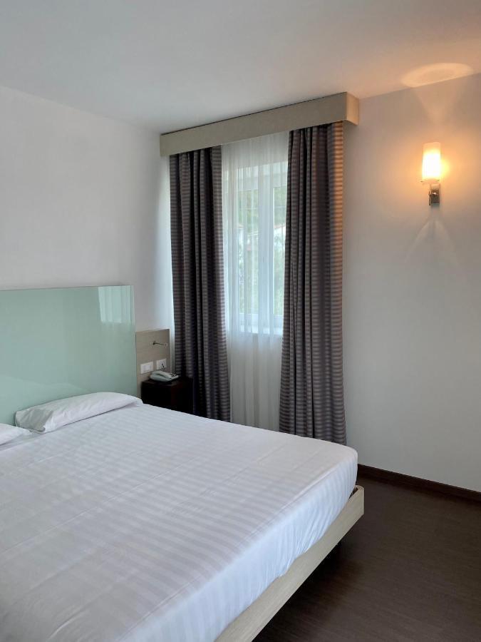 Hotel Campagnola มัลเชซิเน ภายนอก รูปภาพ